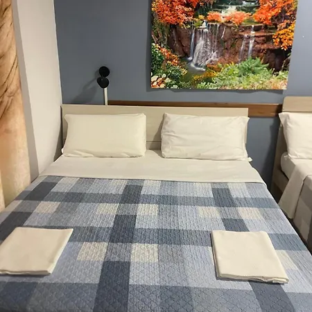 Parenti B&B-3